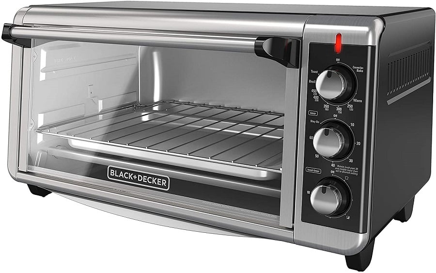טוסטר אובן עם מאוורר טורבו של מותג Black & Decker