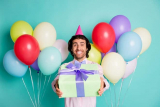מתנות ליום הולדת: 5 מתנות יום הולדת מקוריות ושוות שכל אחד ישמח לקבל [מדריך מקיף]
